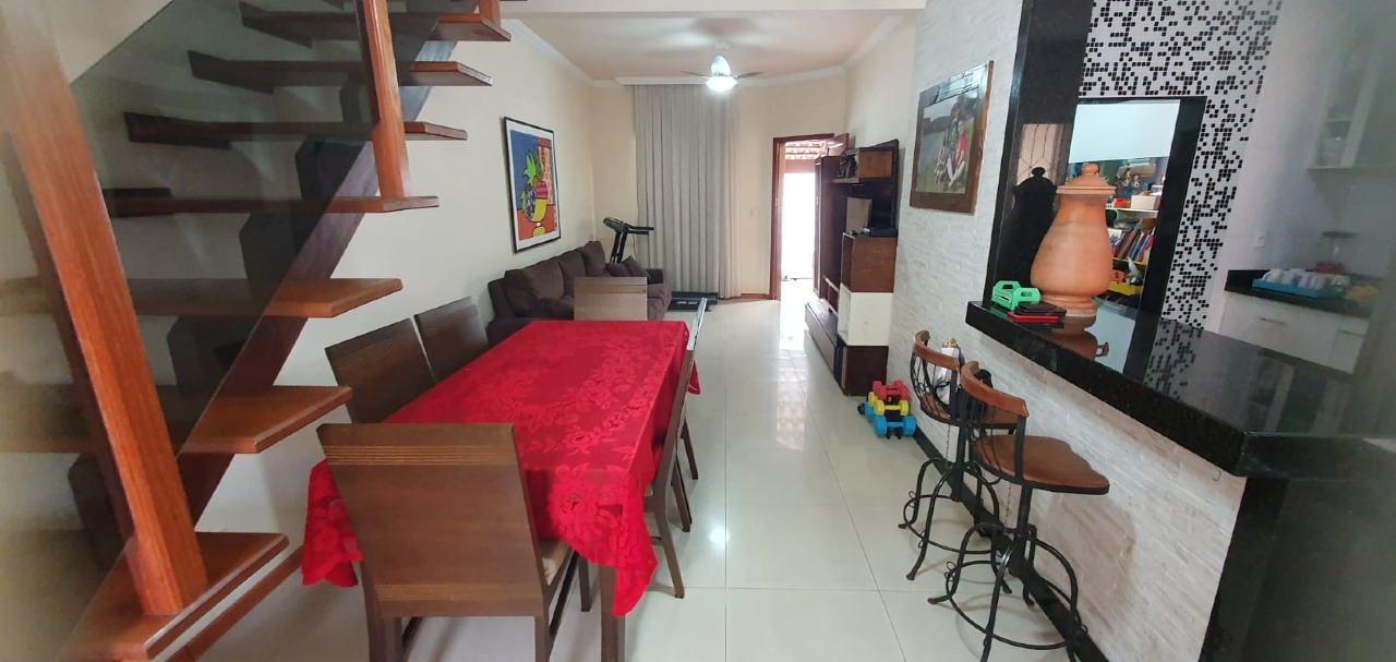 Casa à venda no Novo Eldorado: 