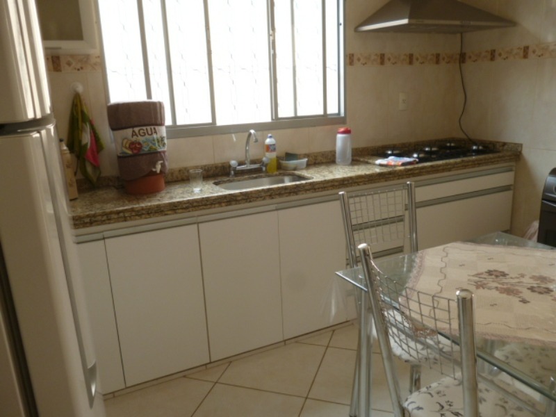 Casa à venda no Riacho das Pedras: 