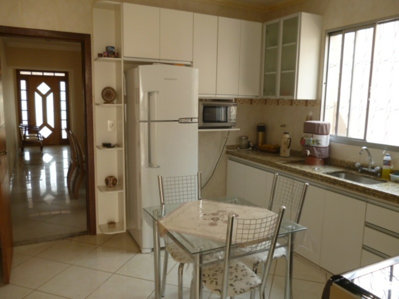 Casa à venda no Riacho das Pedras: 