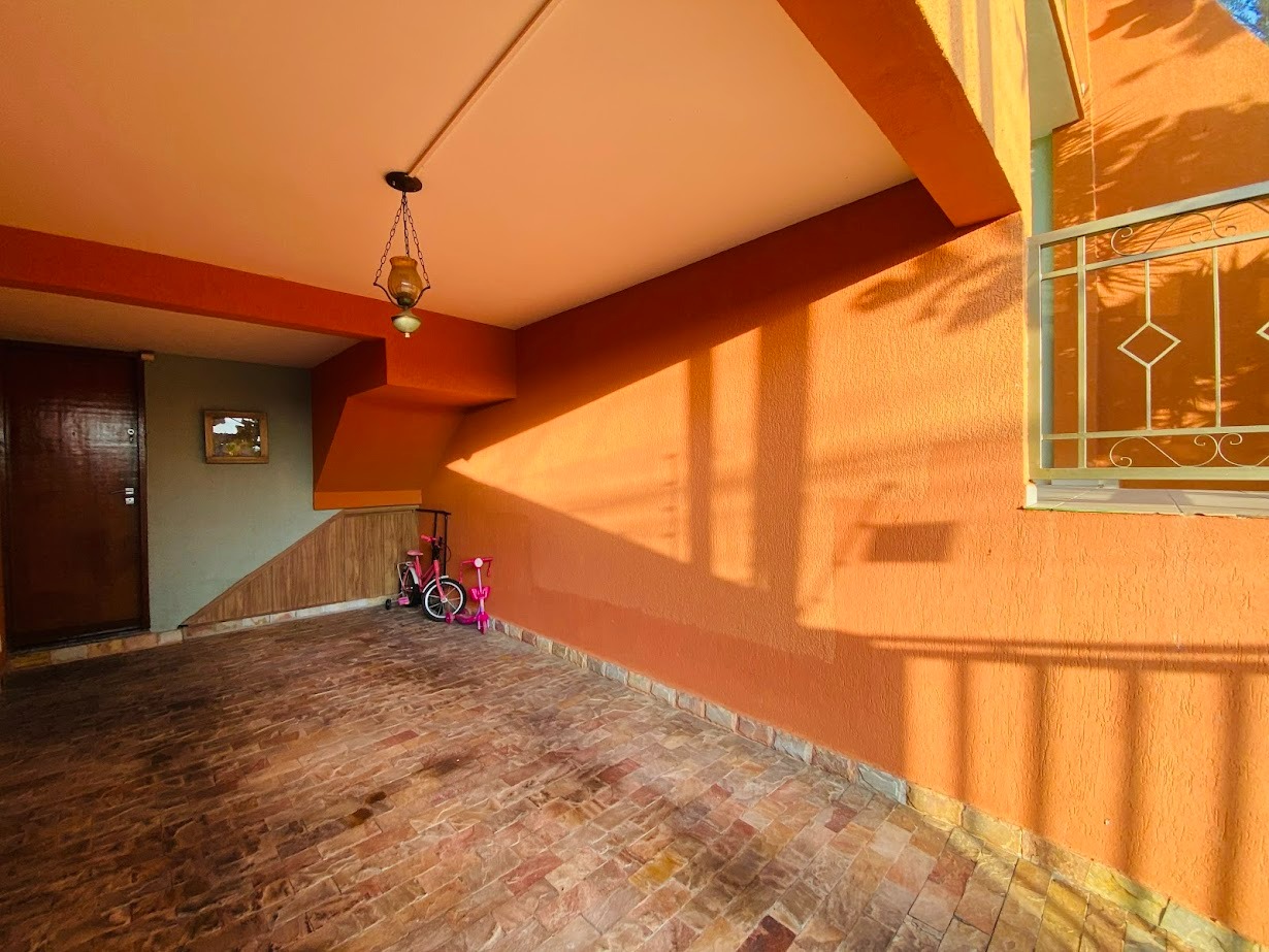 Casa à venda no Fonte Grande: 