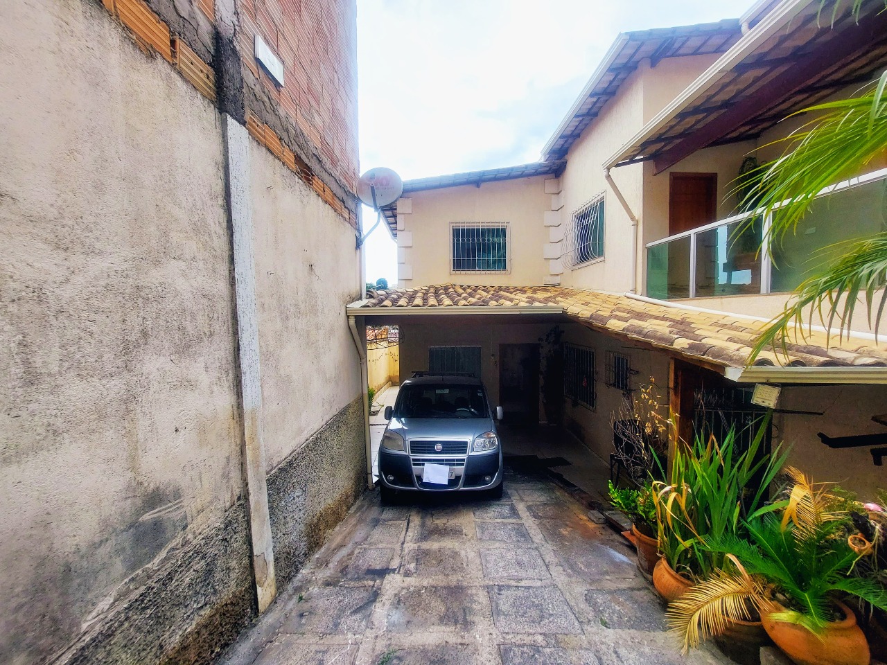 Casa à venda no Céu Azul: 