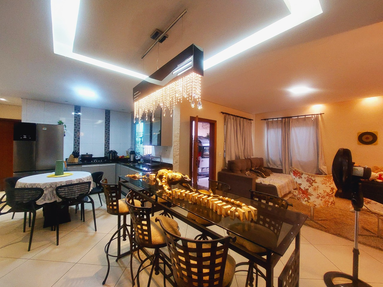 Casa à venda no Céu Azul: 