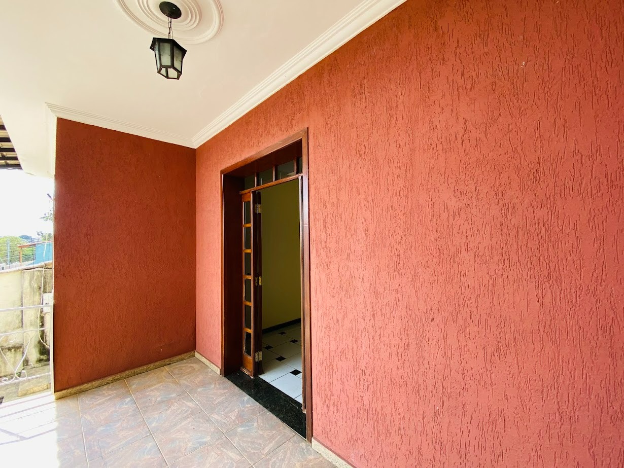 Casa à venda no Três Barras: 