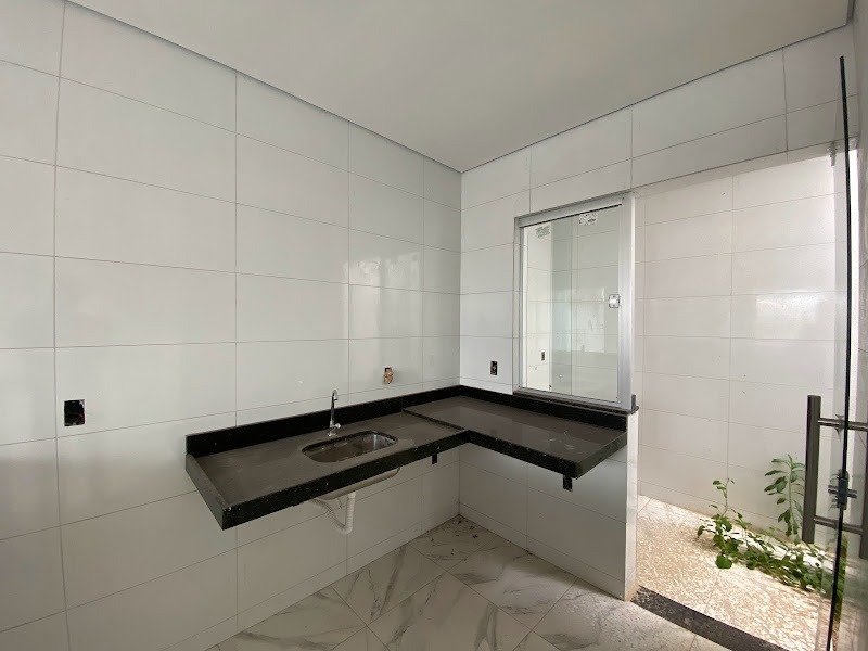 Casa à venda no Novo Horizonte: 