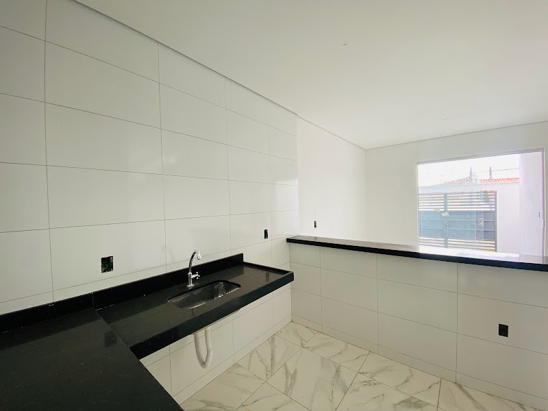 Casa à venda no Novo Horizonte: 