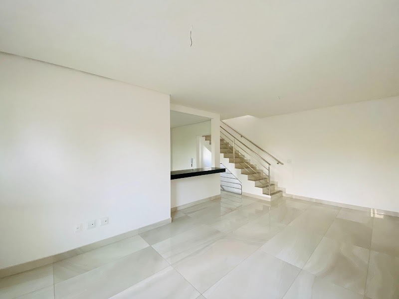 Casa em Condominio à venda no Centro: 