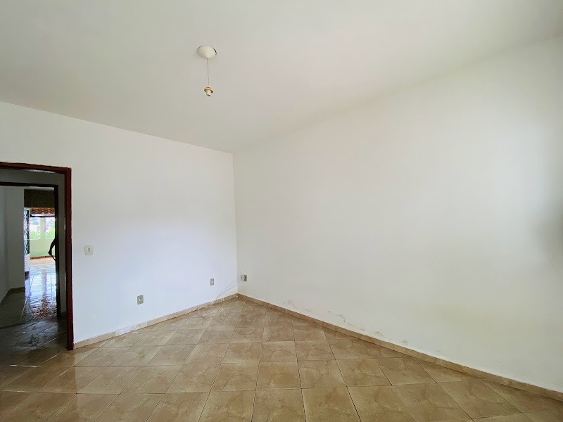 Casa à venda no Tropical: 