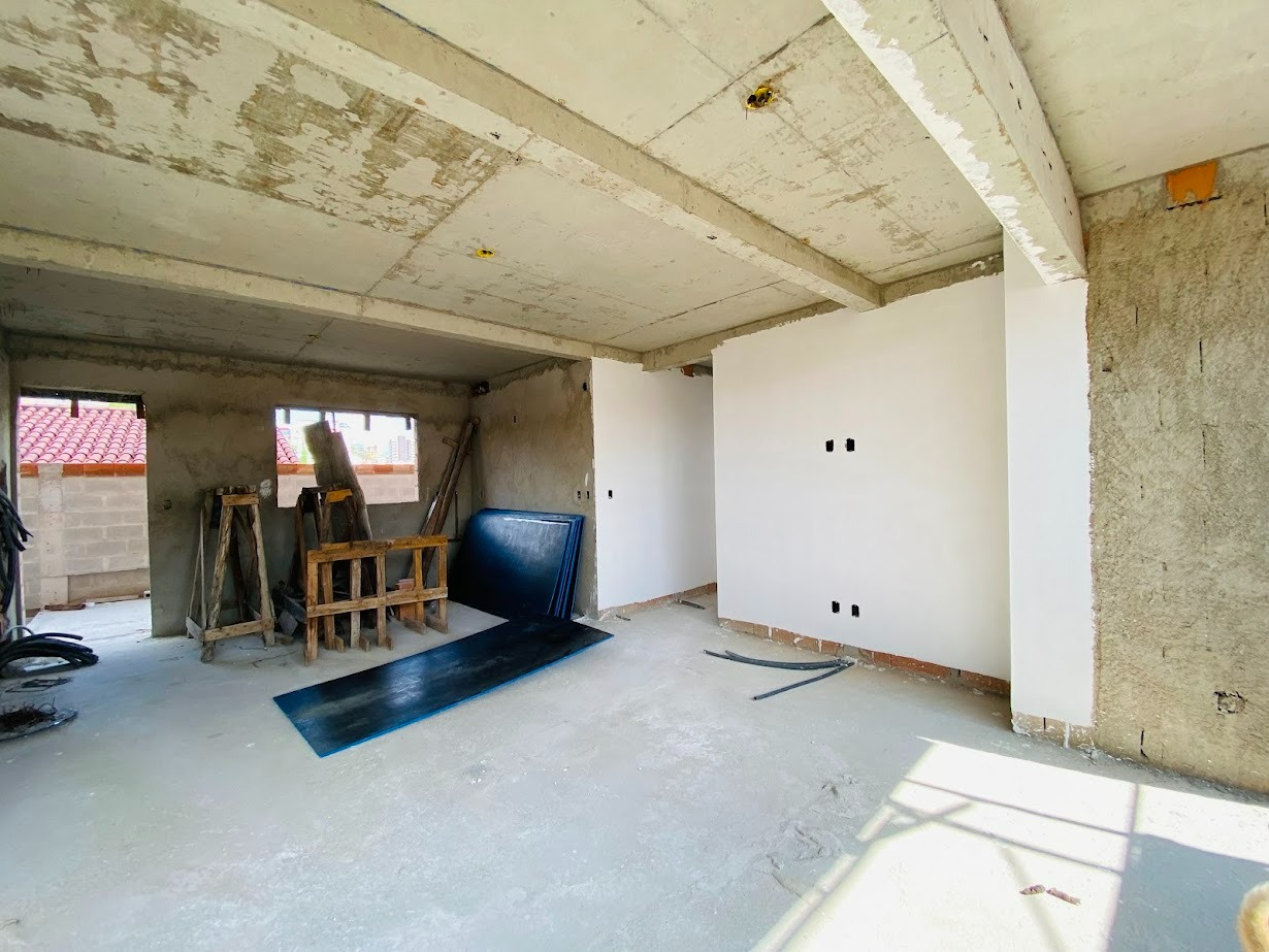 Área privativa à venda no Jardim Riacho das Pedras: 