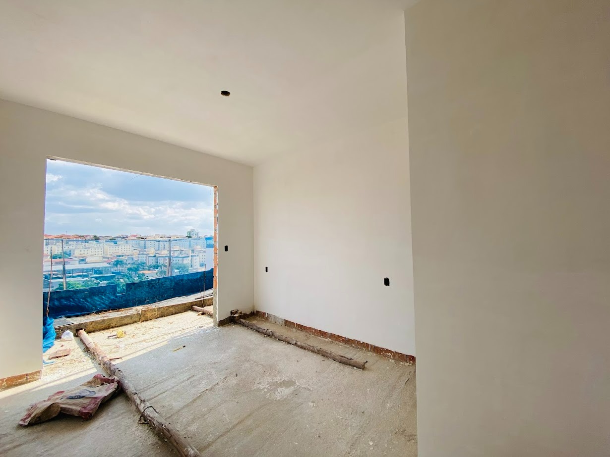 Área privativa à venda no Jardim Riacho das Pedras: 