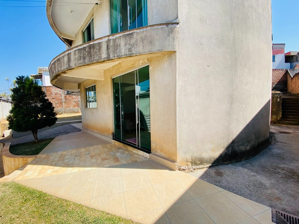 Casa à venda no Alvorada: 