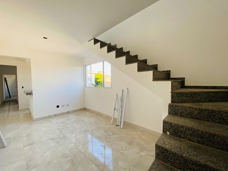 Cobertura à venda no Europa: 