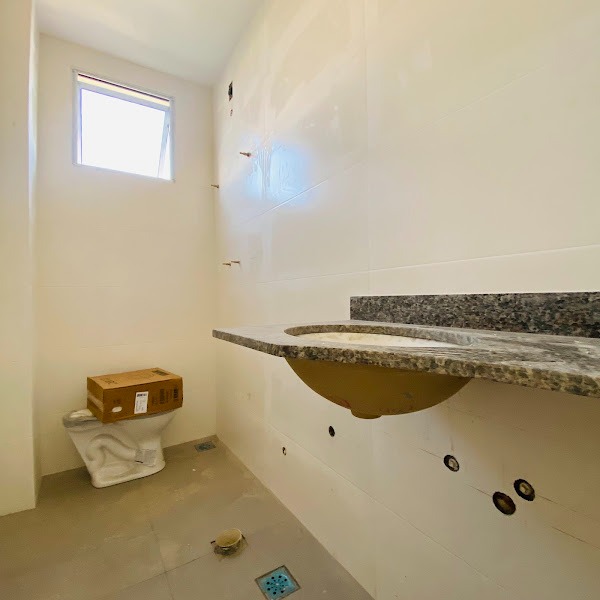 Cobertura à venda no Europa: 