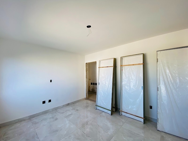 Apartamento à venda no Europa: 