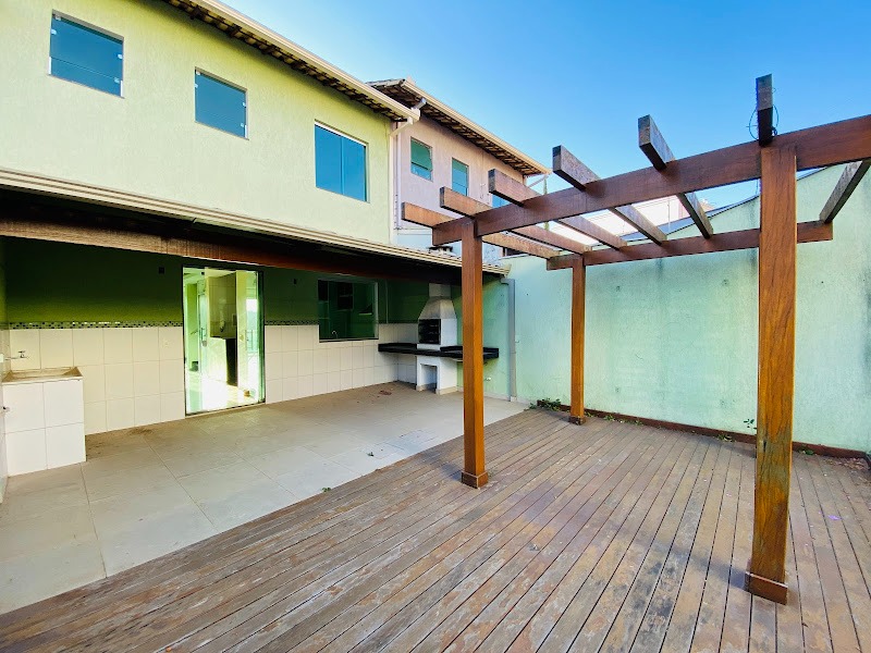 Casa à venda no Centro: 