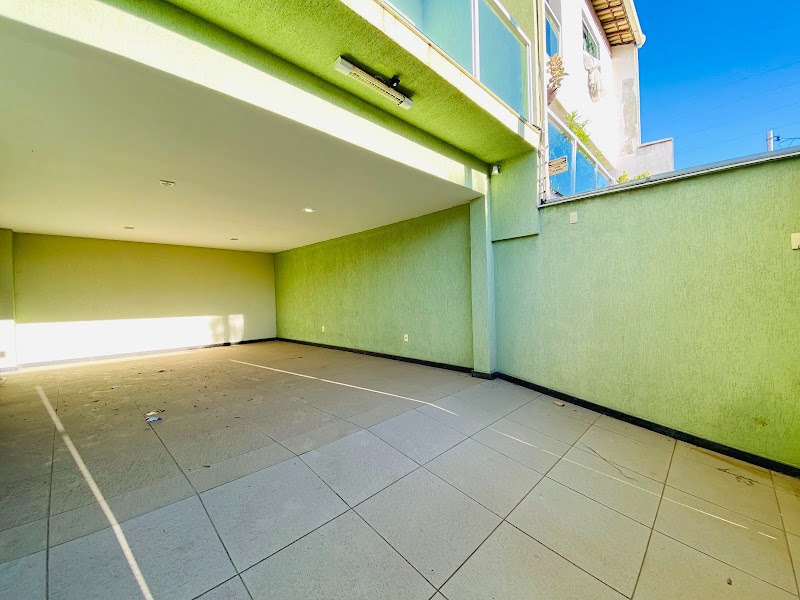 Casa à venda no Centro: 