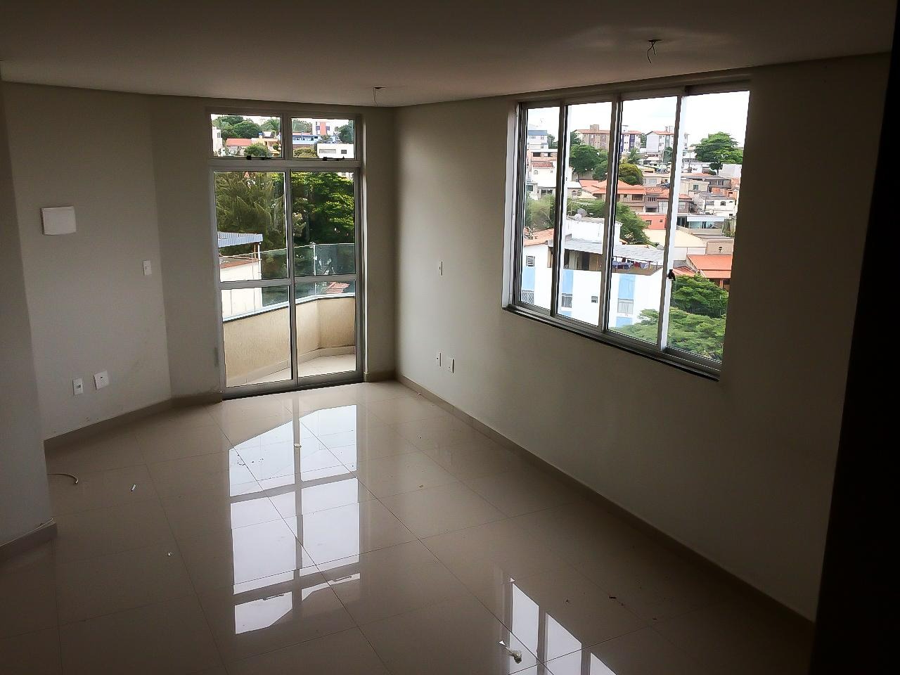 Cobertura à venda no Novo Eldorado: 