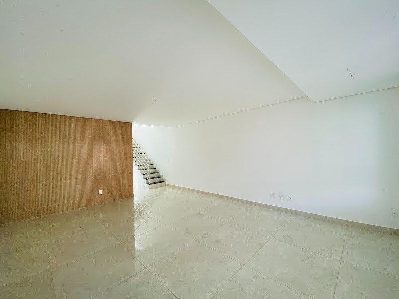 Casa à venda no Centro: 