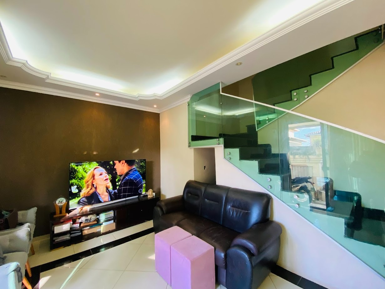 Casa à venda no Sapucaias III: 