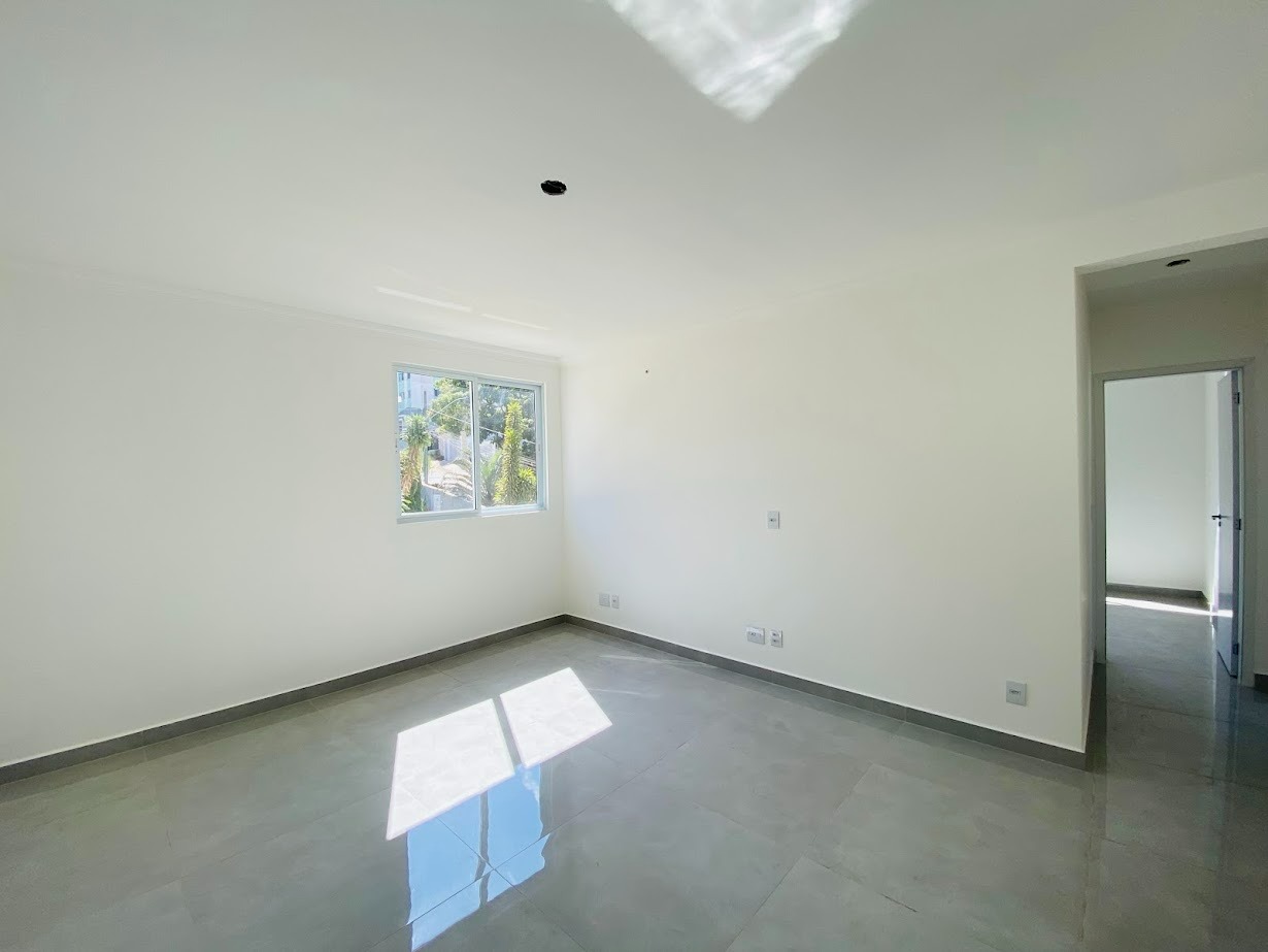 Apartamento à venda no Cabral : 