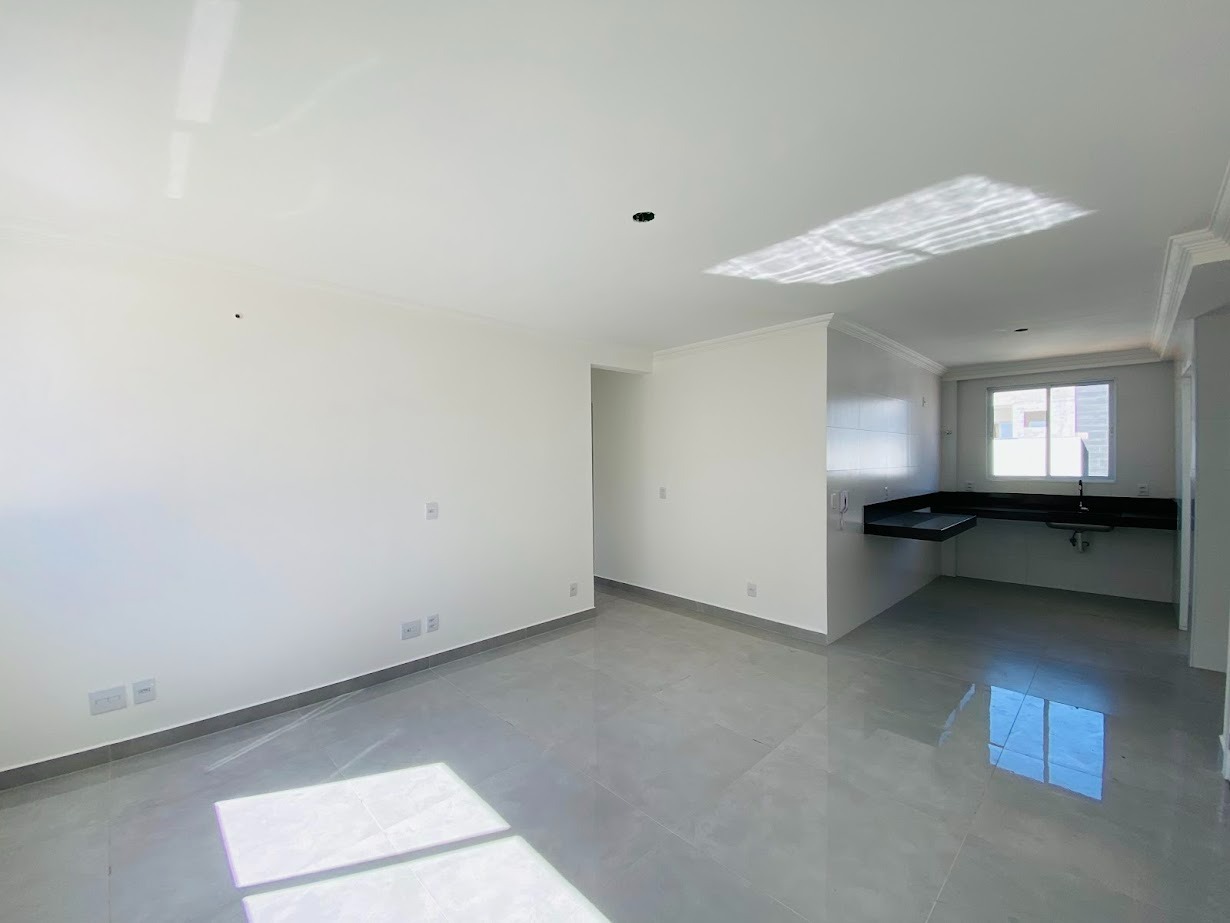 Apartamento à venda no Cabral : 