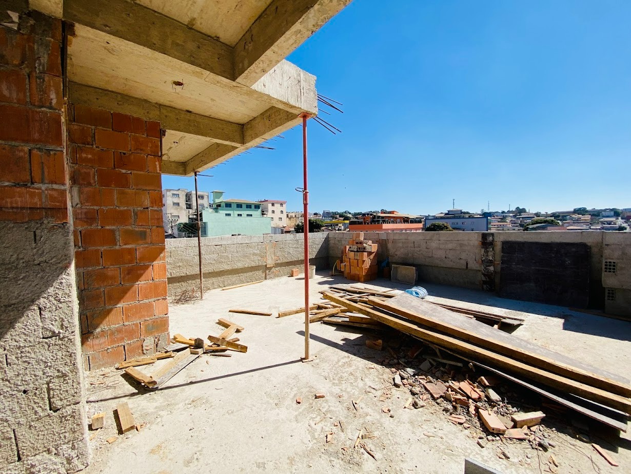 Apartamento à venda no Novo Riacho: 