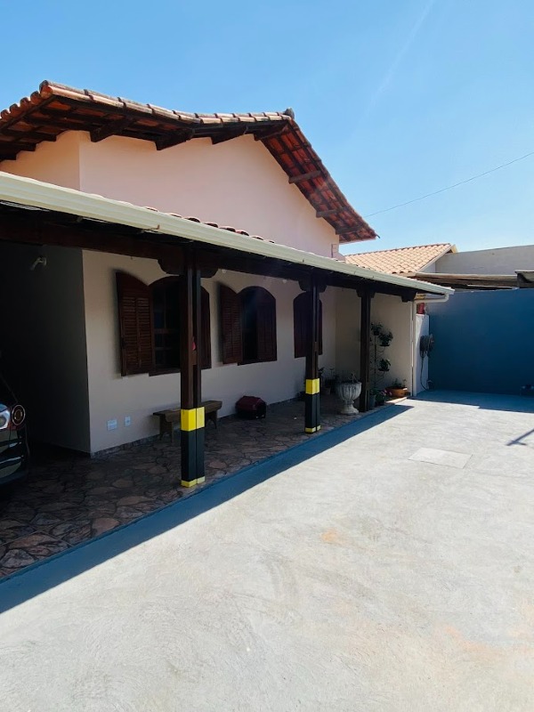 Casa à venda no Alvorada: 