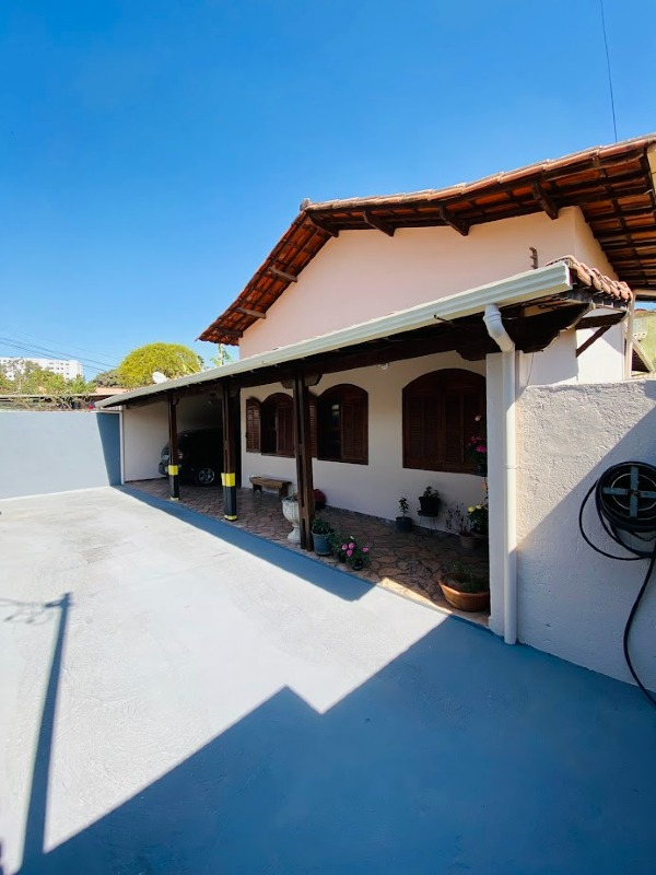 Casa à venda no Alvorada: 