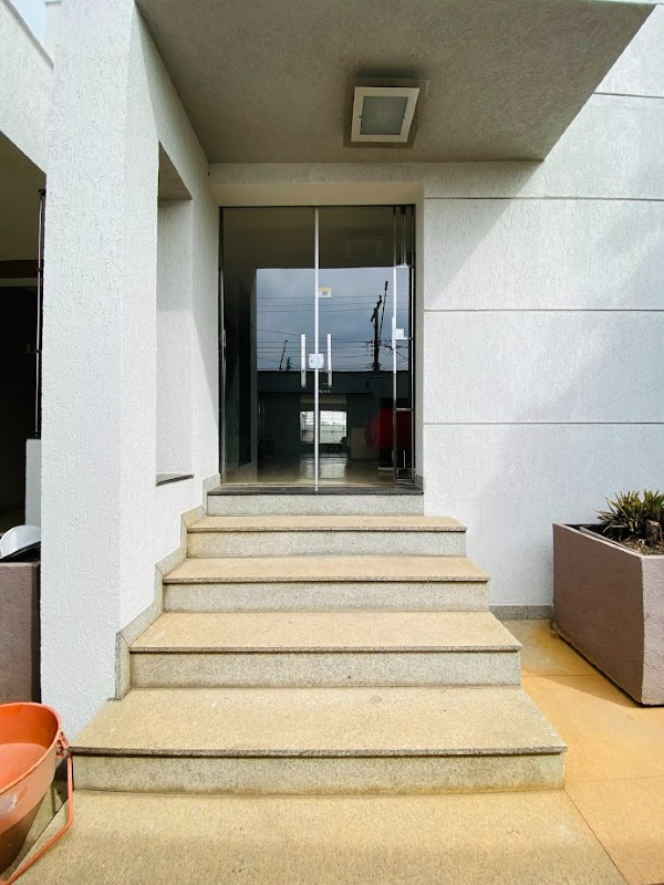 Casa à venda no Riacho das Pedras: 