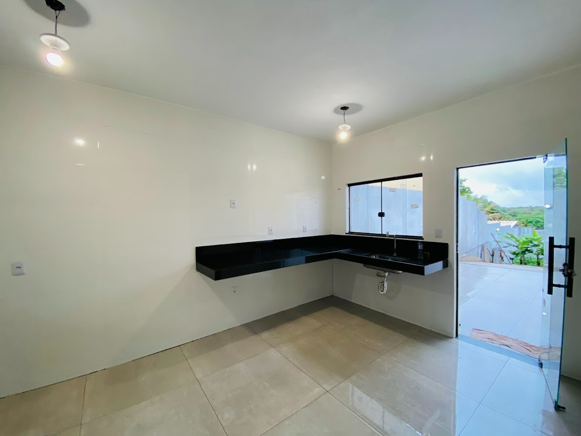 Casa à venda no Tropical: 