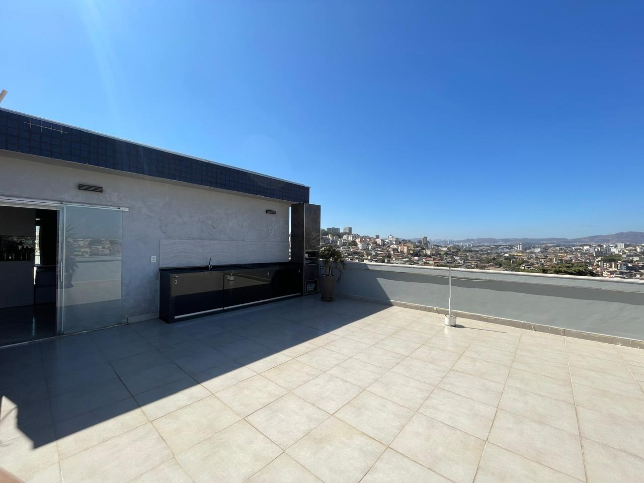 Cobertura à venda no Santa Cruz Industrial: 