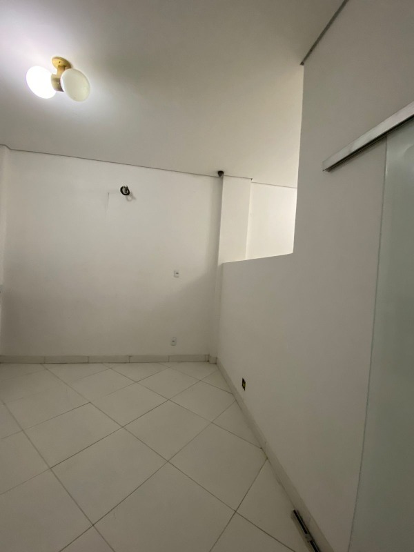 Andar corrido para aluguel no Jardim Riacho das Pedras: 