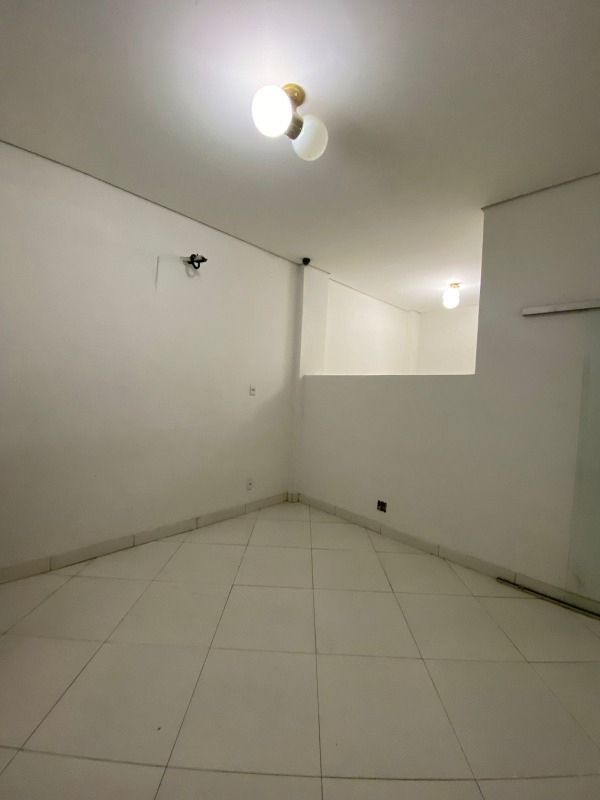 Andar corrido para aluguel no Jardim Riacho das Pedras: 