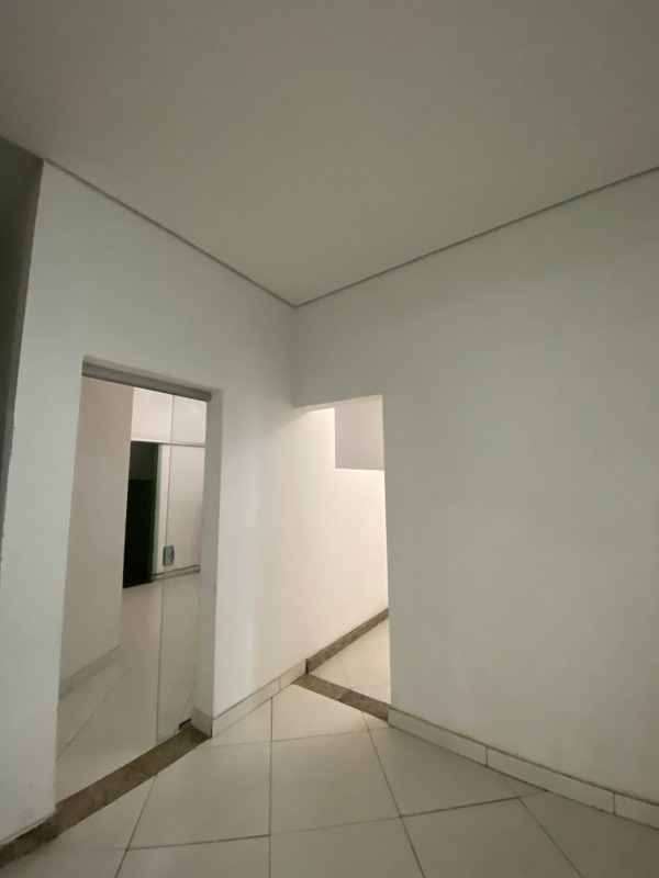 Andar corrido para aluguel no Jardim Riacho das Pedras: 