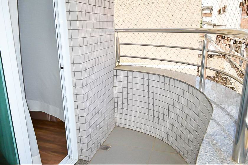 Apartamento à venda no Cabral : 