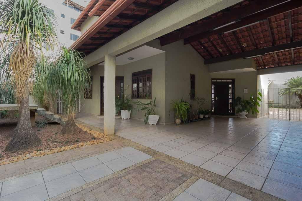 Casa à venda no Jardim Riacho das Pedras: 