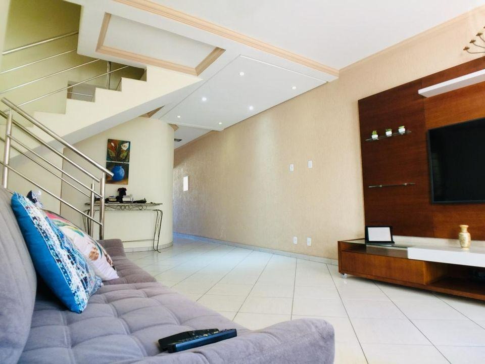 Casa à venda no Jardim Riacho das Pedras: 