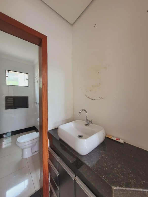 Casa à venda no Lúcio de Abreu: 