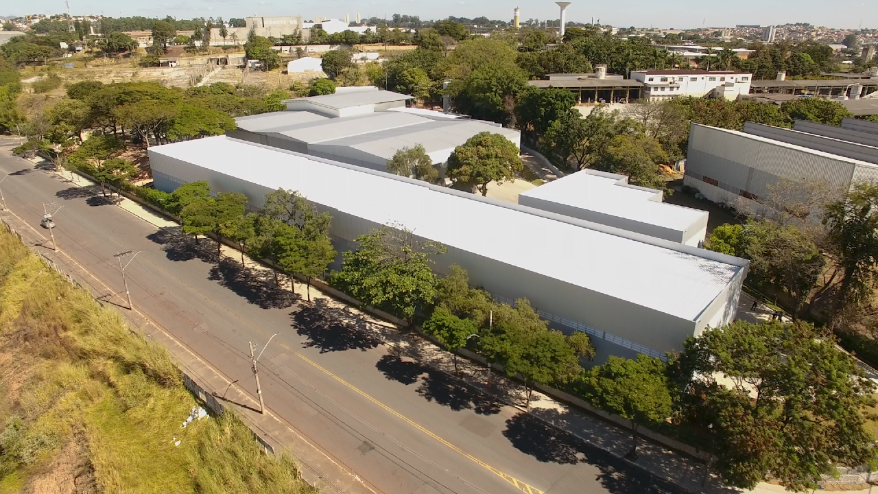 Galpão para aluguel no Cinco: 