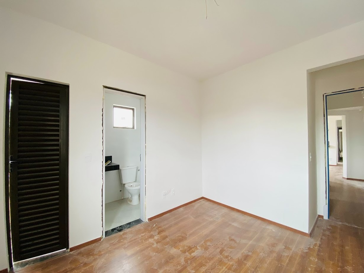 Apartamento à venda no Três Barras: 