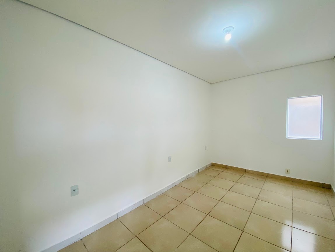 Sala para aluguel no Novo Riacho: 