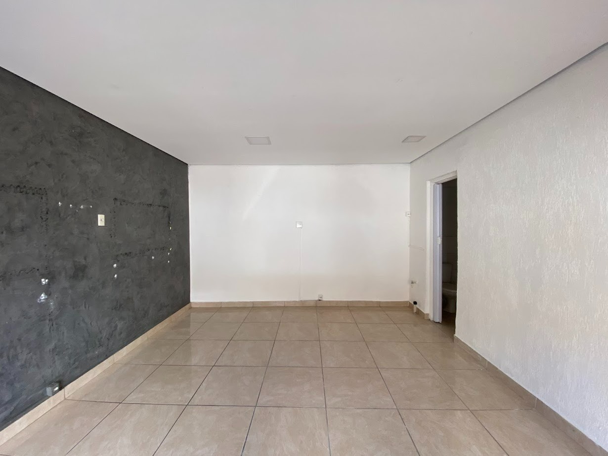 Loja para aluguel no Santa Cruz Industrial: 