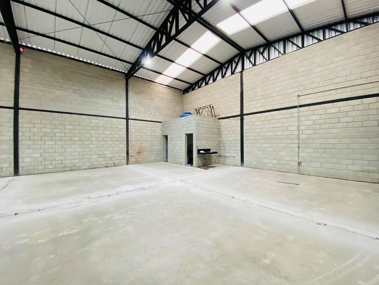 Galpão para aluguel no Novo Riacho: 