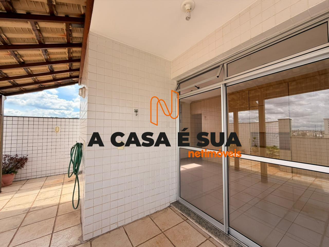 Cobertura à venda no Santa Efigênia: 