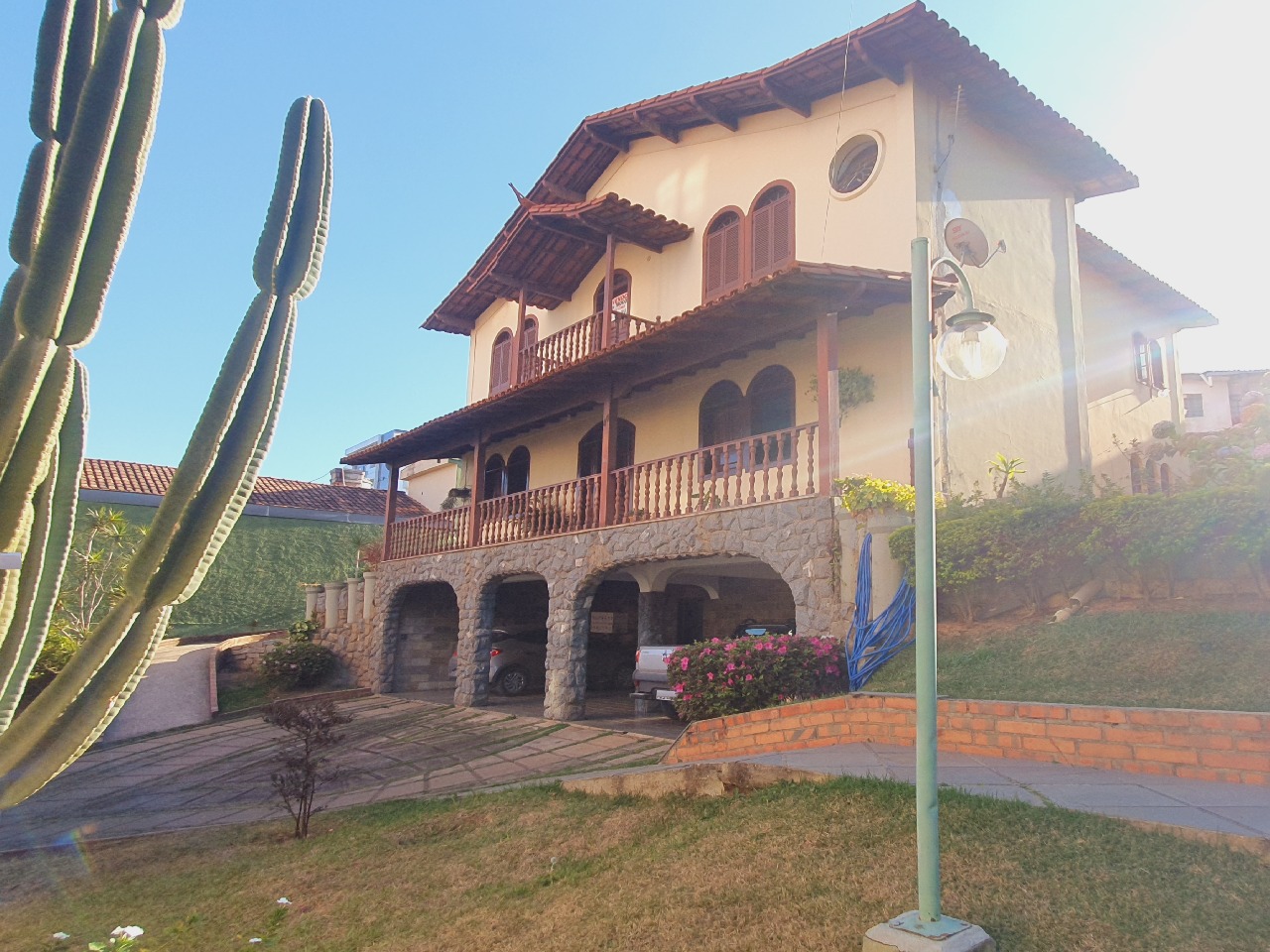 Casa à venda no Santa Cruz Industrial: 