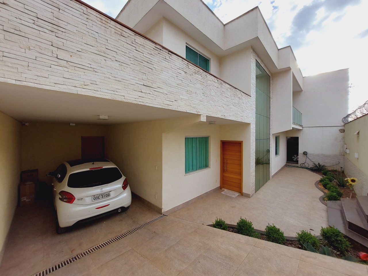 Casa à venda no Jardim Riacho das Pedras: 