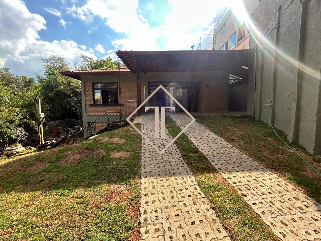 Casa à venda no Ville de Montagne: 