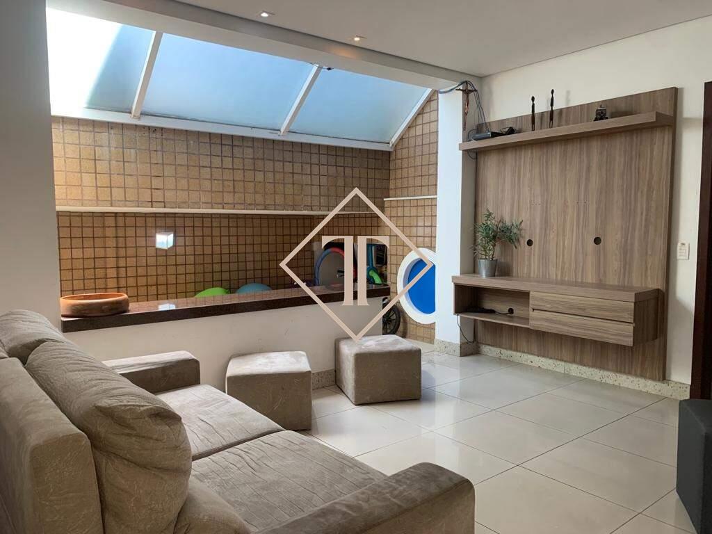 Apartamento à venda no Santa Lúcia: 