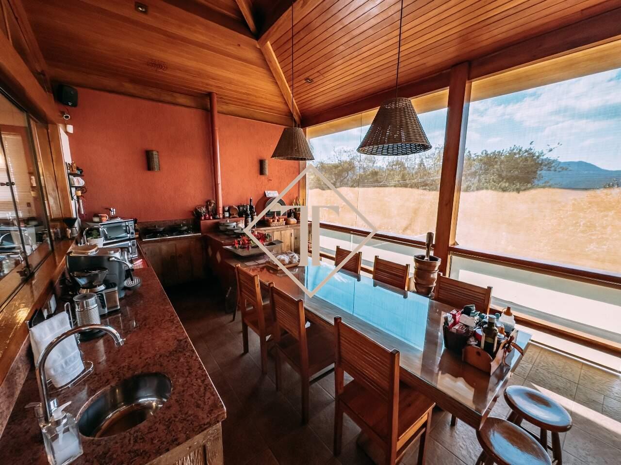 Casa à venda no Bosque Residencial do Jambreiro: 