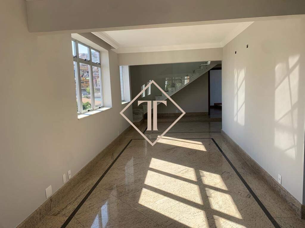 Cobertura à venda no Serra: 