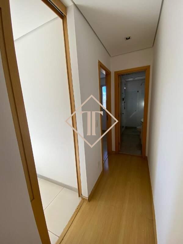 Apartamento à venda no Vila da Serra: 